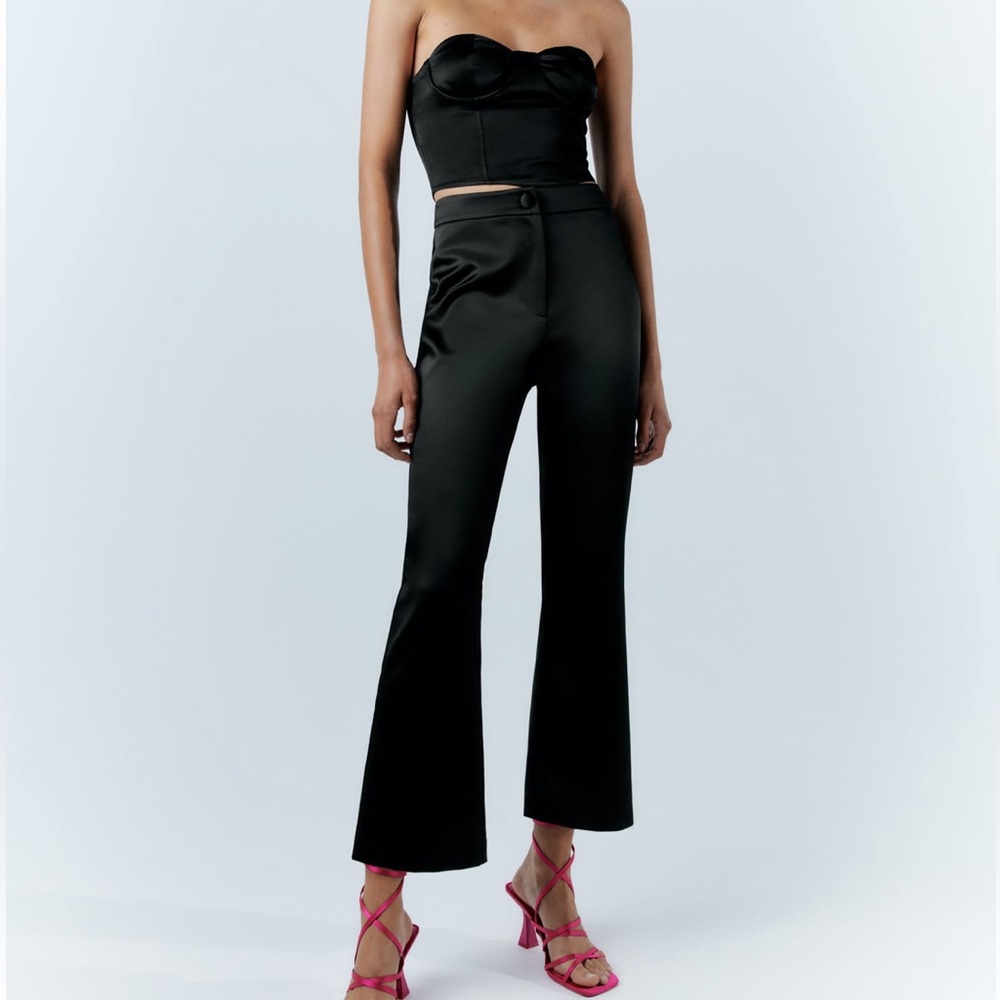 Sold ❌ ZARA MINI FLARED SATIN PANT